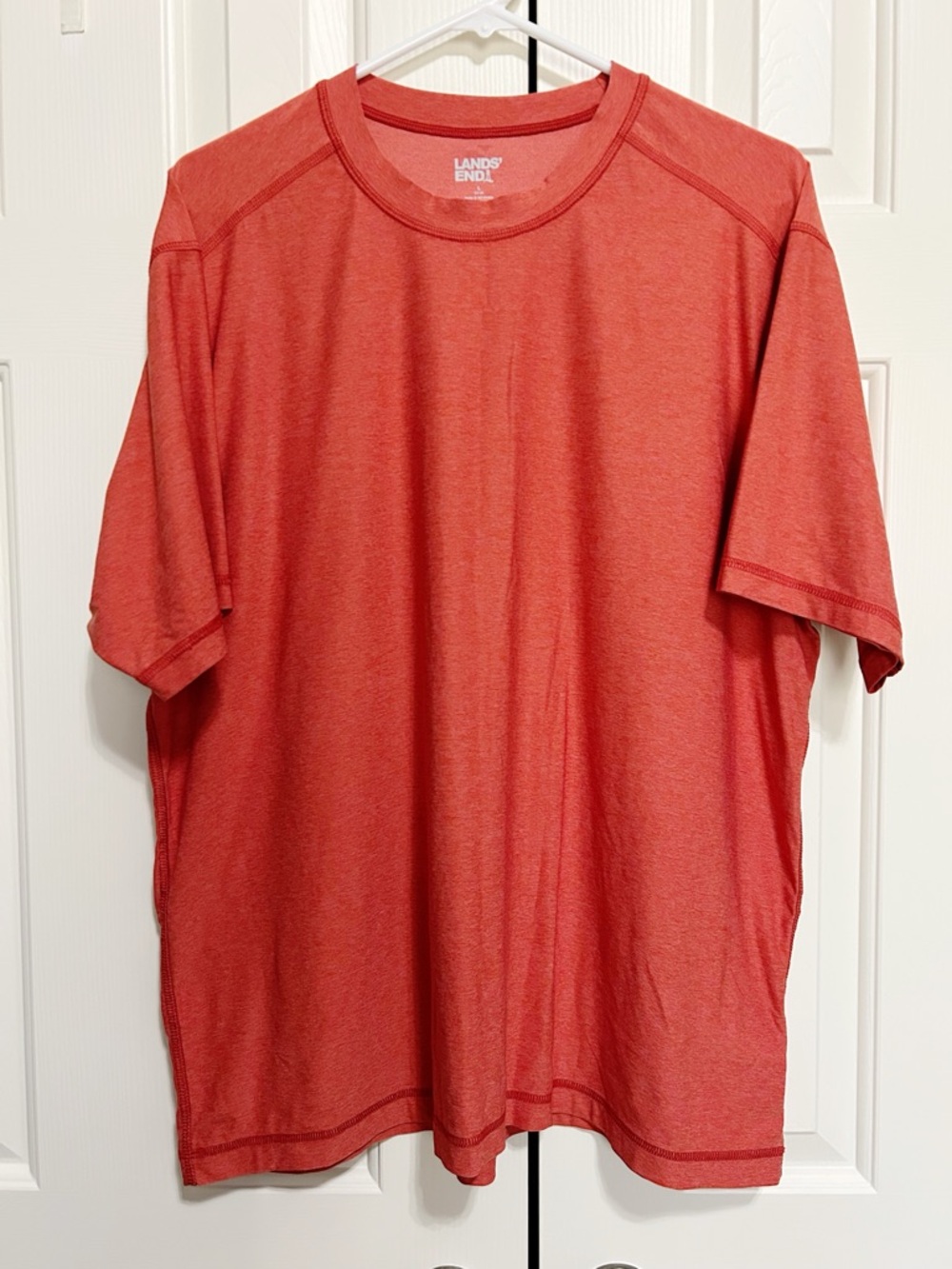Lands' End Performance Tshirt Large Athleisure Gym Running Beach